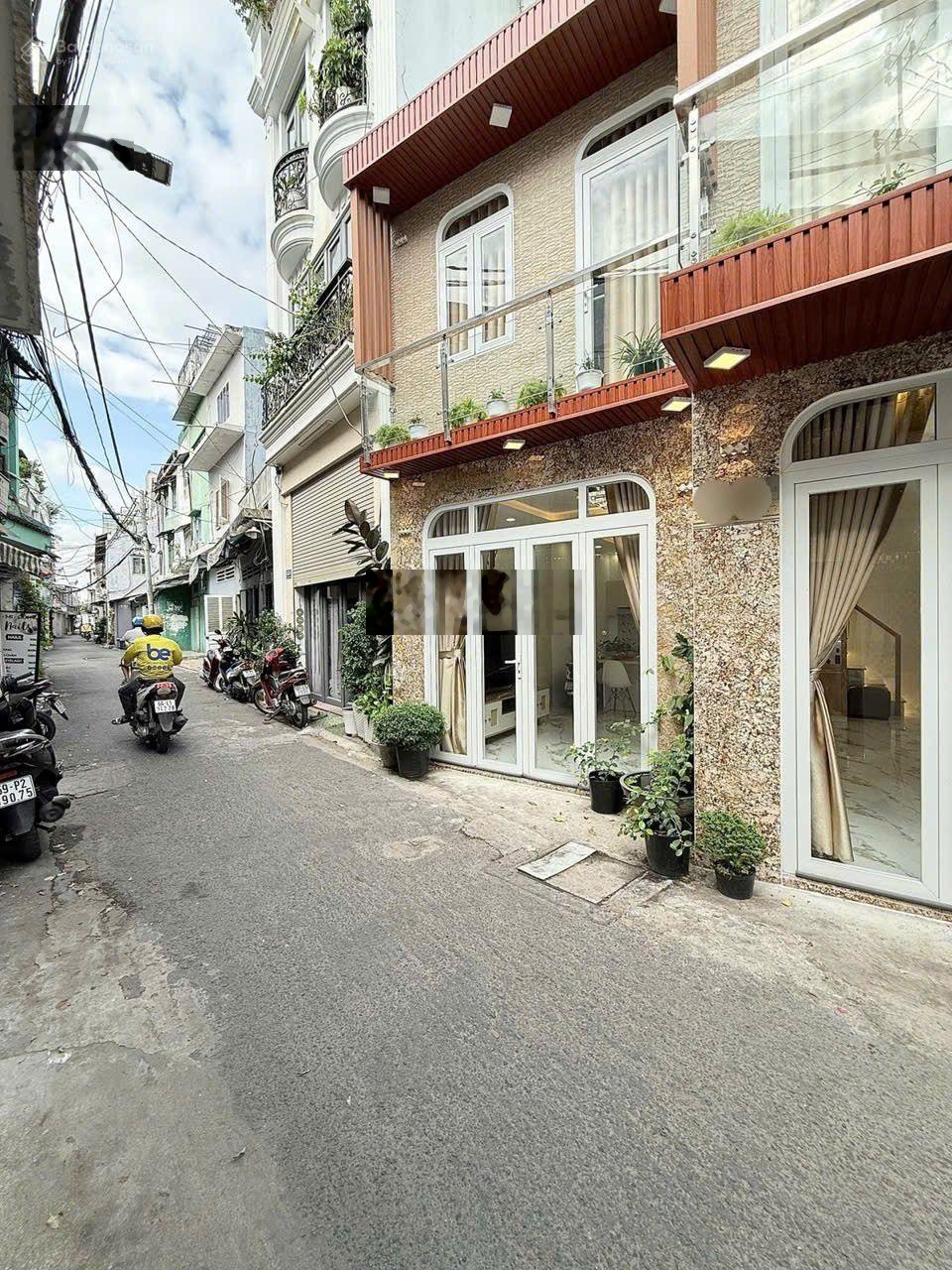 Nhà Khu Sang Xịn Vừa Ở vừa KD nhưng Nhưng Giá chỉ Bình Dân