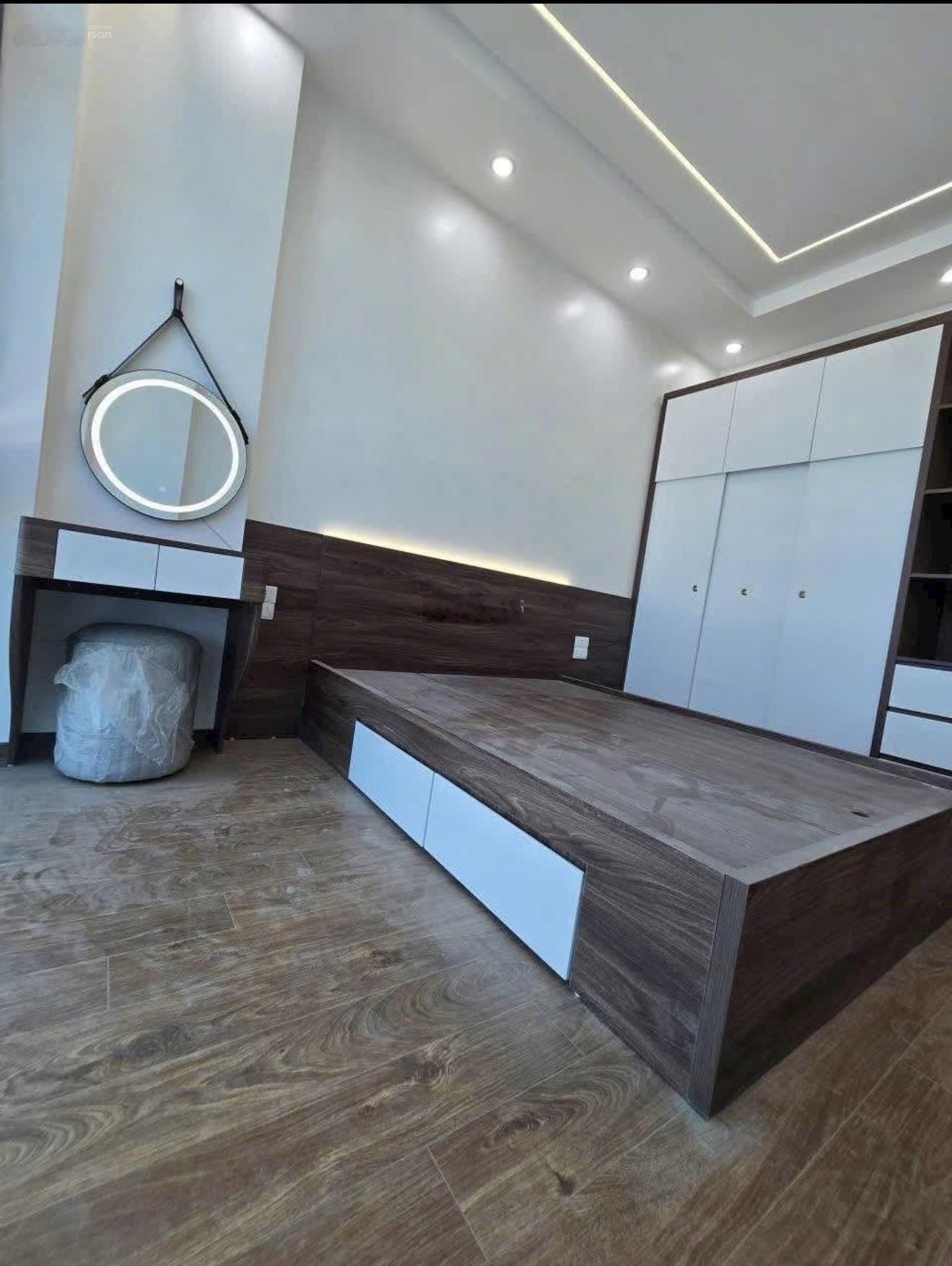 Chung cư mini xây mới thang máy ô tô đỗ cửa. Thanh Lãm Phú Lương, Hà Đông
