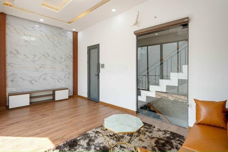 Bán nhà 4 tầng kiệt Phan Châu Trinh, 50m2 Đông Nam với 4PN ngay trường Đức Trí
