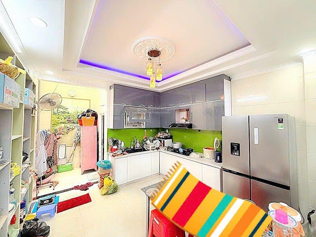 Bán nhà riêng 80m2 - 4 tầng - đường Nguyễn Ảnh Thủ - P.Trung Mỹ Tây Q12