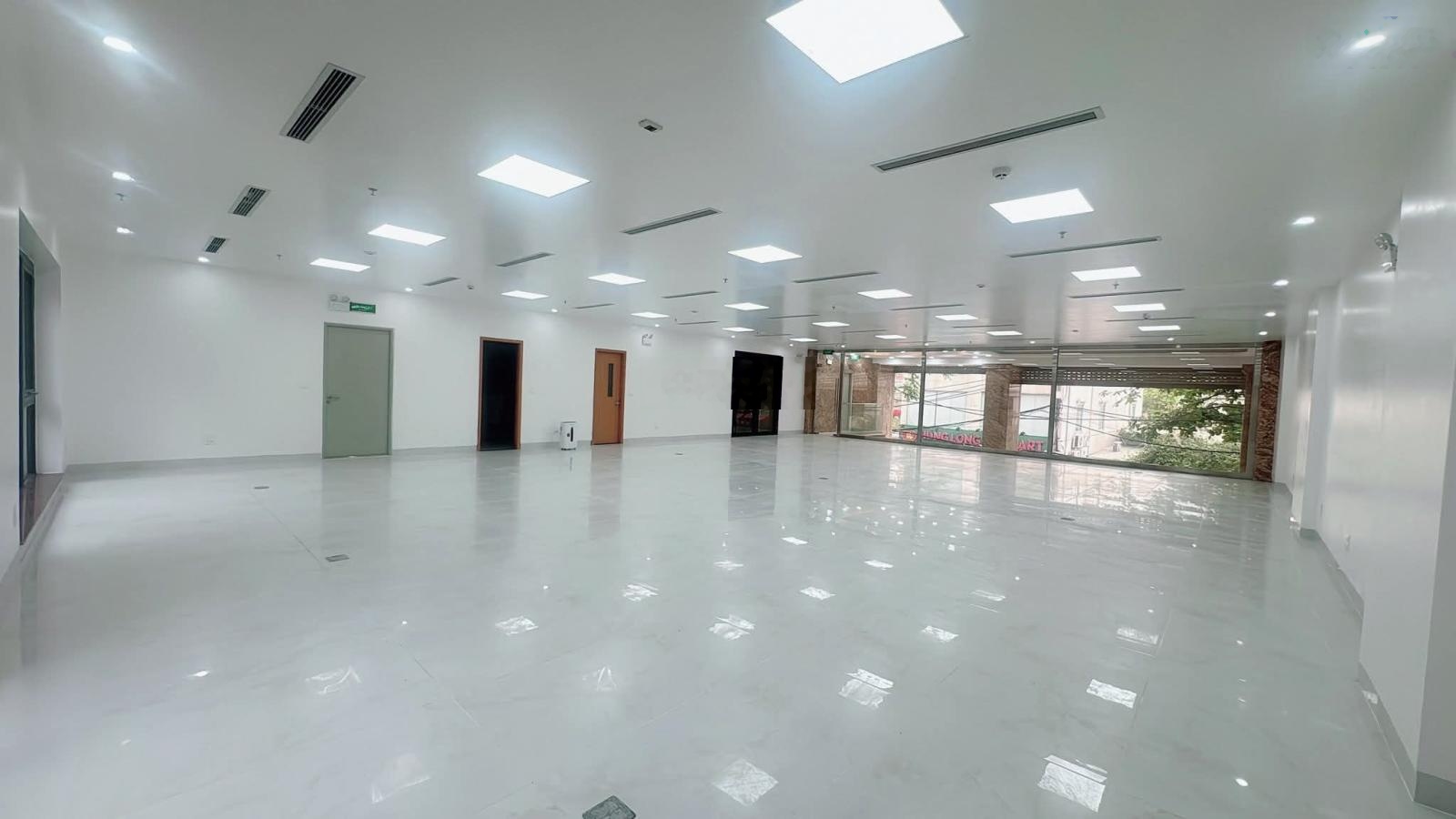 MẶT PHỐ CẦU GIẤY 52,9 tỷ 102m2 x 7 tầng, THANG MÁY, hầm gara