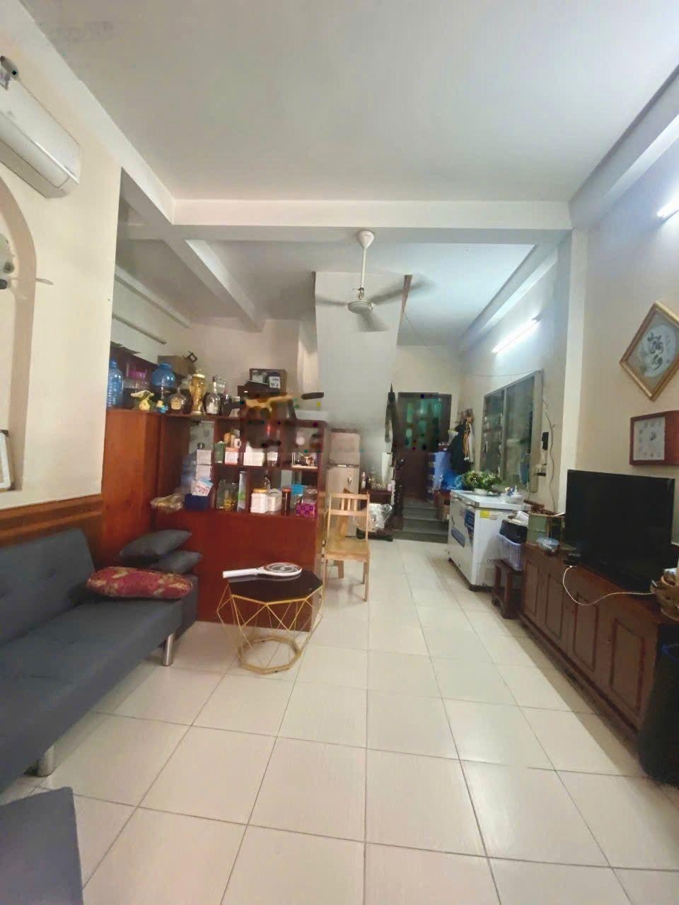 Bán đất tặng nhà P. Tam Bình, Thủ Đức, 180m2 giá chỉ nhỉnh 50tr/m2