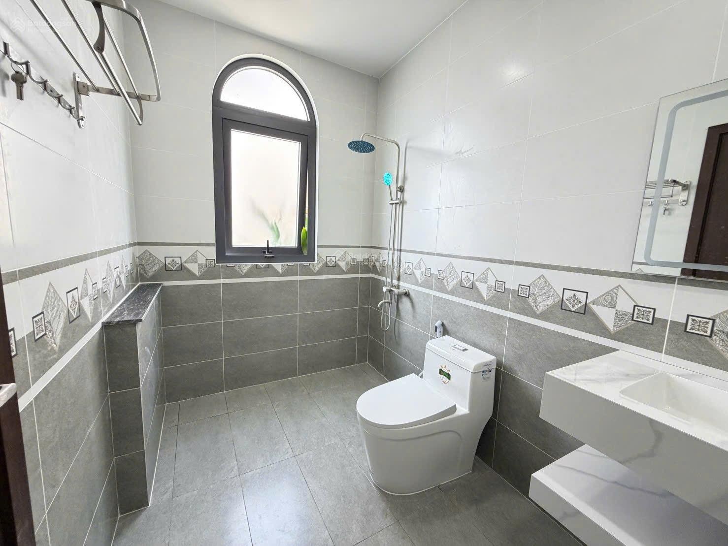 Nhà An Phú Tây-Bình Chánh Giá2tỷ160tr Gần Chợ Hưng Long.Đang có dòng tiền sẵn cho thuê 144tr/năm.