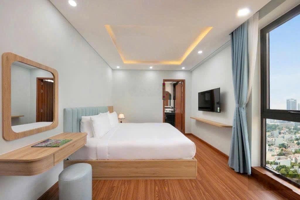 Bán toà khách sạn an thượng 29 sẵn dòng tiền đang cho bên thứ 3 thuê vận hành với hợp đồng 200tr/th