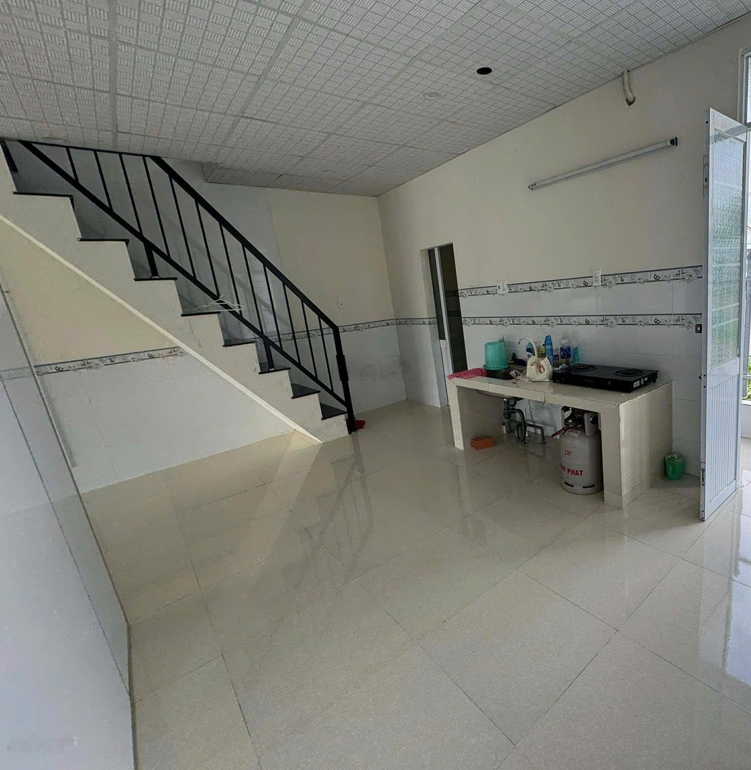 Cho thuê nhà MT đường Ngô Quyền, xã Dầu Tiếng, TPHCM rộng 6m giá 12 triệu