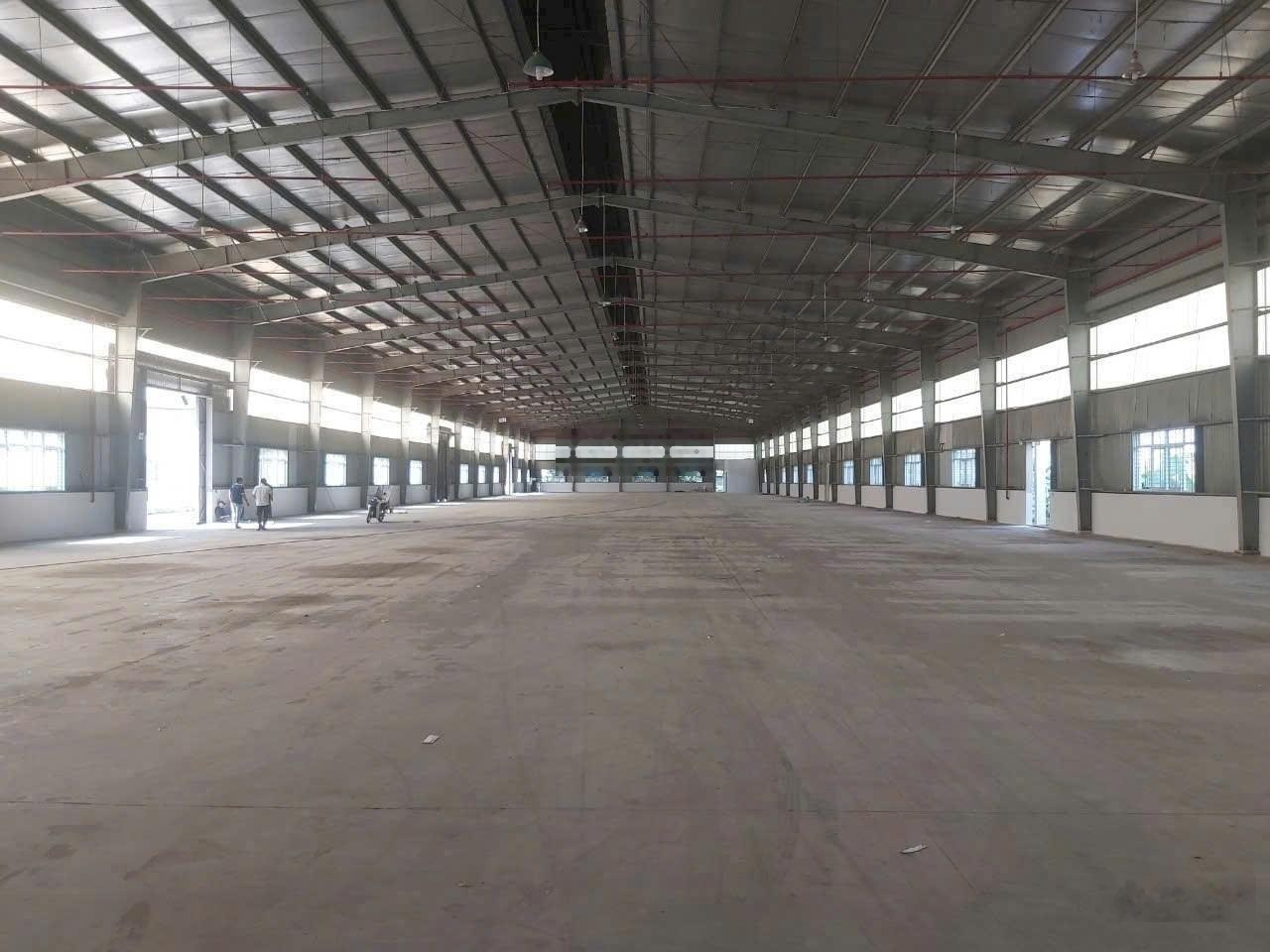 Cho thuê nhà xưởng KCN TP.HCM Củ Chi. Giá chỉ 112.281,6 đ/tháng/m nhà xưởng