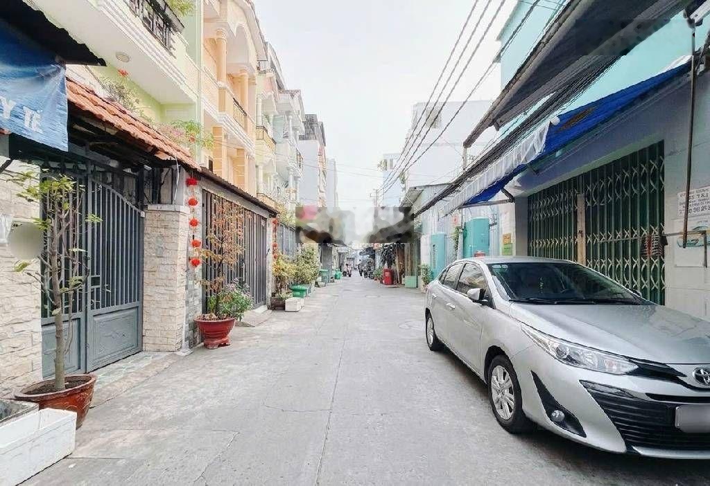 Quận 7 - 4 tầng - dt 100m2 - giá 8ty99