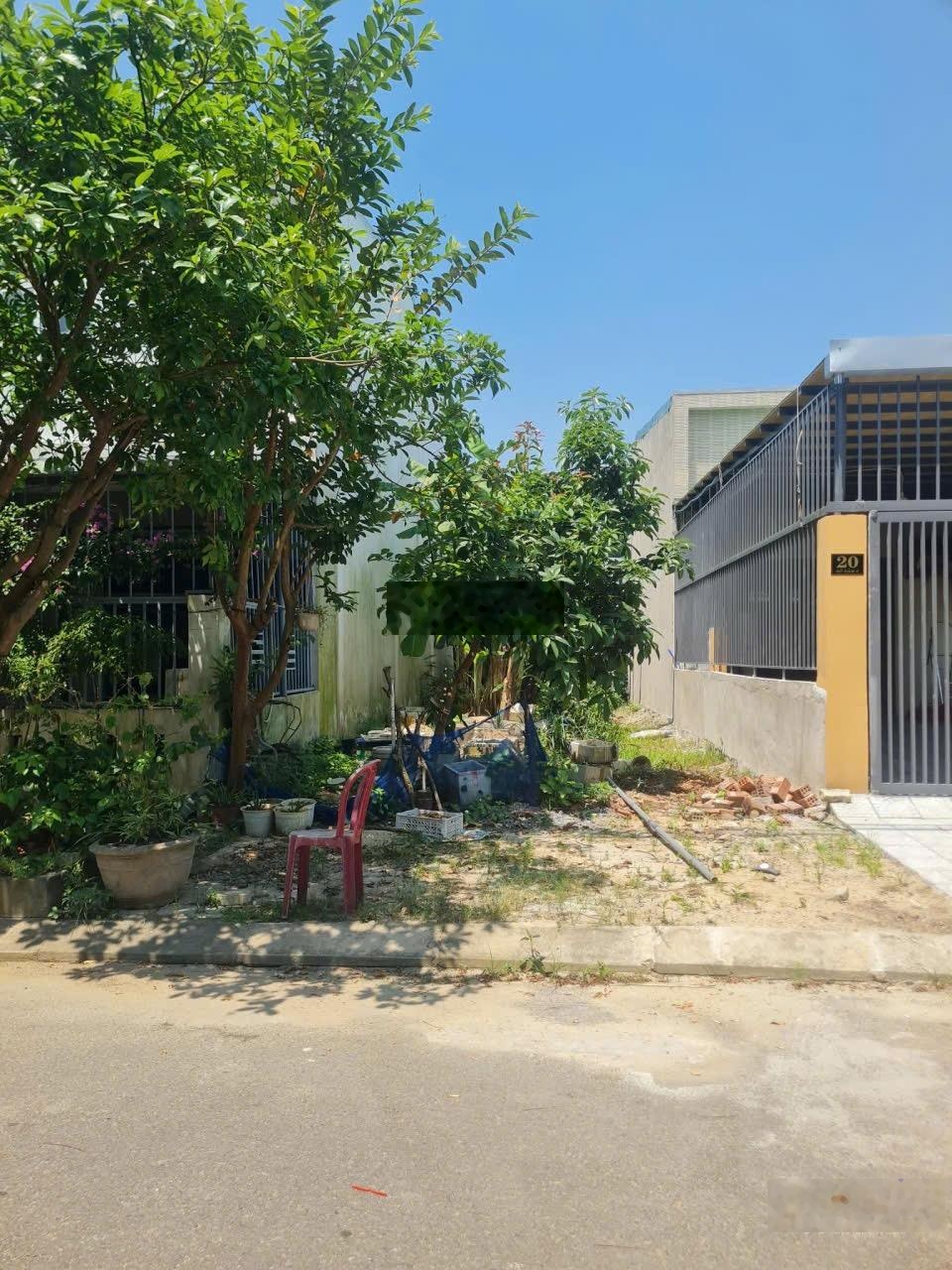 Bán Đất 100m2 tại MT Bờ Đầm 8, Hòa Phước, 3,62 tỷ VND