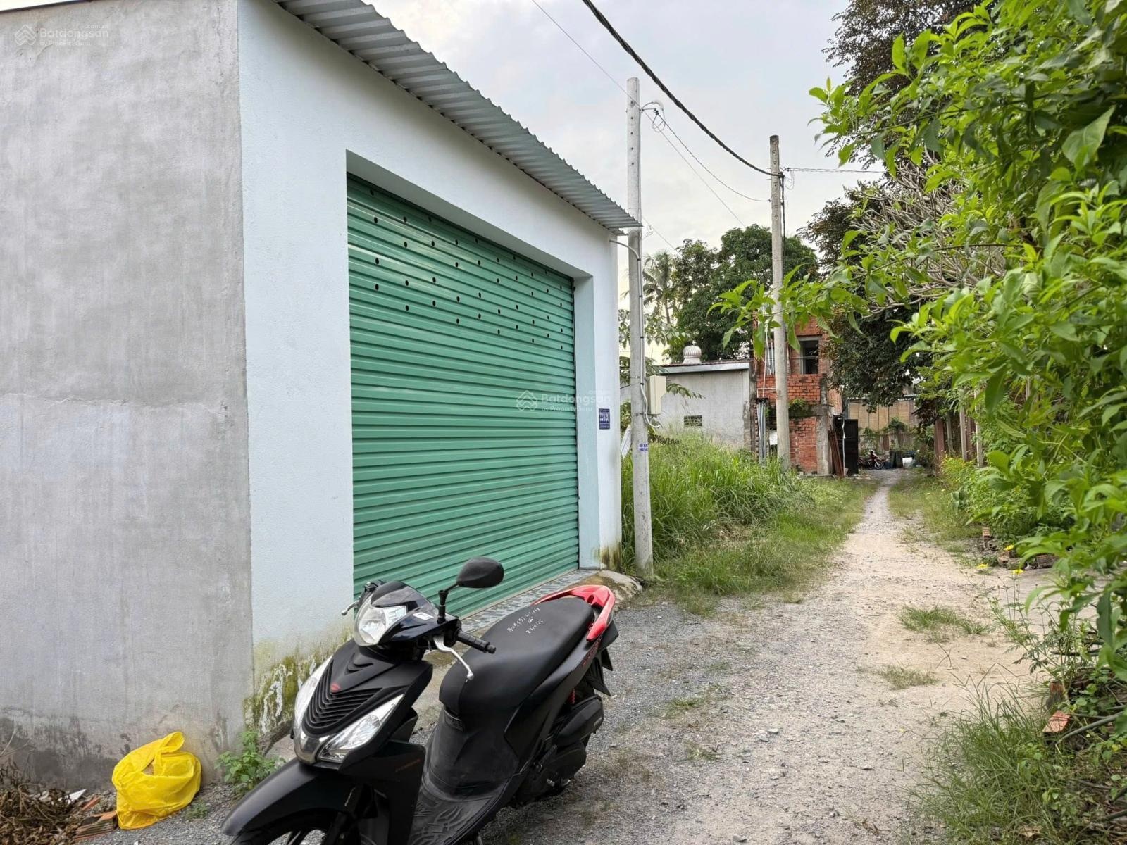 Bán gấp lô đất 90m2 full thổ cư , Đ.Phan Văn Khải , X.Tân Phú Trung, Củ Chi . Giá 695 triệu
