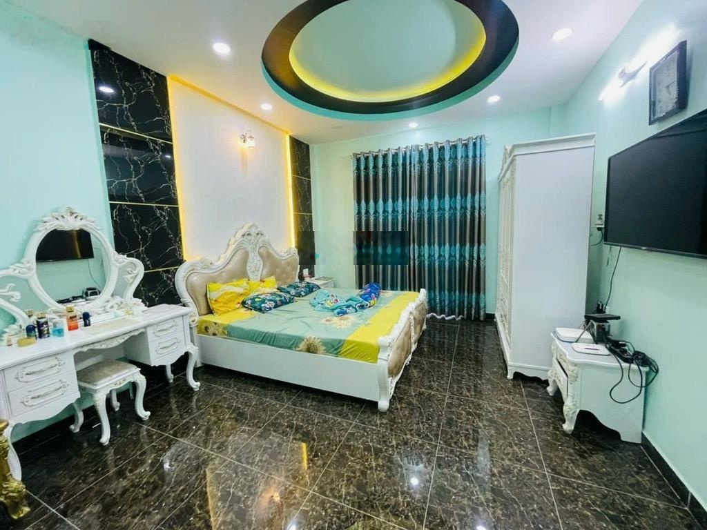 Bán nhà 5 tầng đường bình trị đông - ngã tư bốn xã- 56m2 - 4x14 - 6pn - hẻm 6m thông - nhỉnh 6,x tỉ