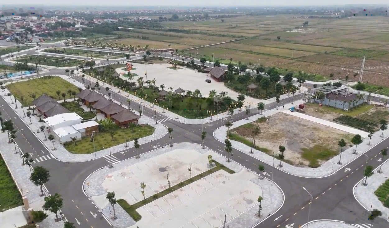 Lô góc ngoại giao giá rẻ nhất dự án 118m2 giá chỉ 4tỷxx