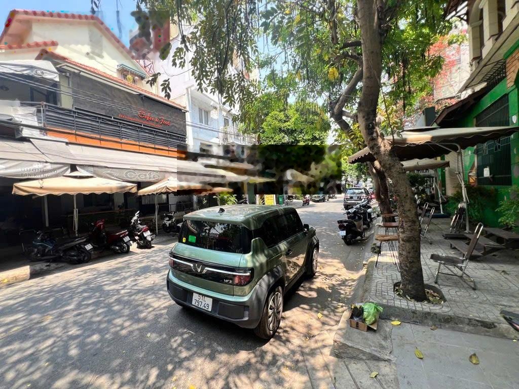 Hiếm lô góc tại trục đường Số Tân Quy (cũ) Quận 7 - 253m2 đang kinh doanh cho thuê - 70 triệu/tháng