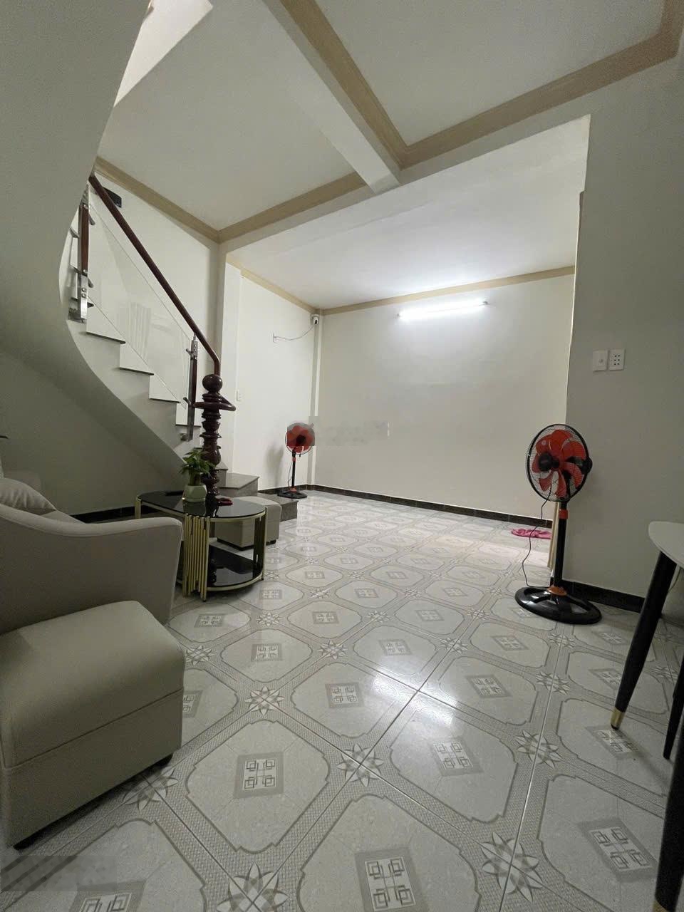 Giá cực sốc Lê Quang Định 40m² nhà mới chỉ 3.85 tỷ