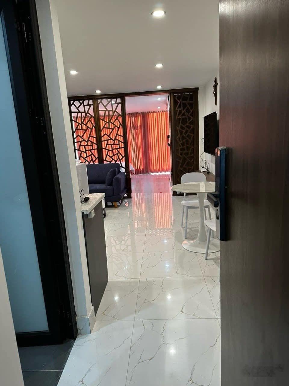 Bán gấp nhà mới mặt đường Văn Cao,dòng tiền cho thuê hơn 40tr/tháng.lh 0378478578