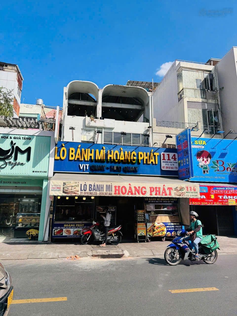Bán nhà mặt tiền đường Điện Biên Phủ phường 4 quận 3. DT 13x18m - DTCN 241m2 - 4 tầng - giá 100 tỷ
