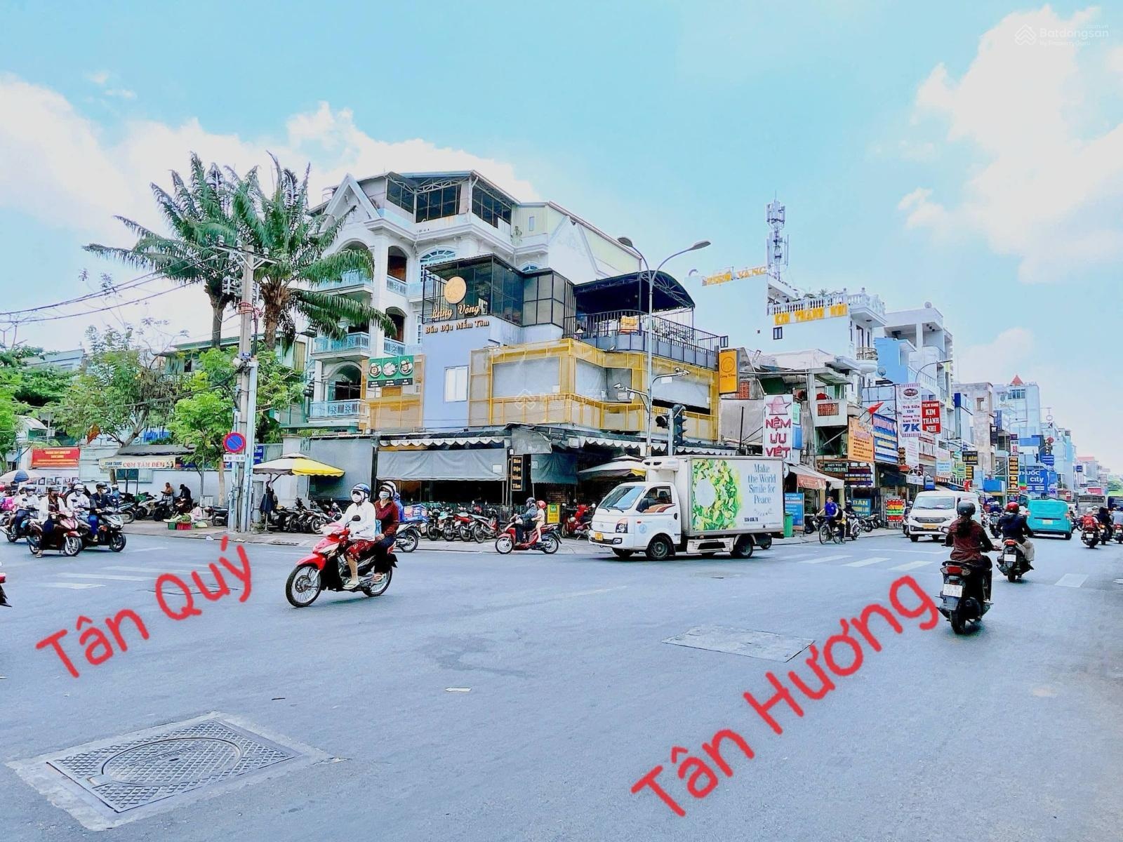 MTKD Tân Quý, Tân Phú. DT: 4.7m x 10.5m, ngay ngã 3 phố vàng Tân Hương, nhà 3 lầu chỉ 10.5 tỷ TL