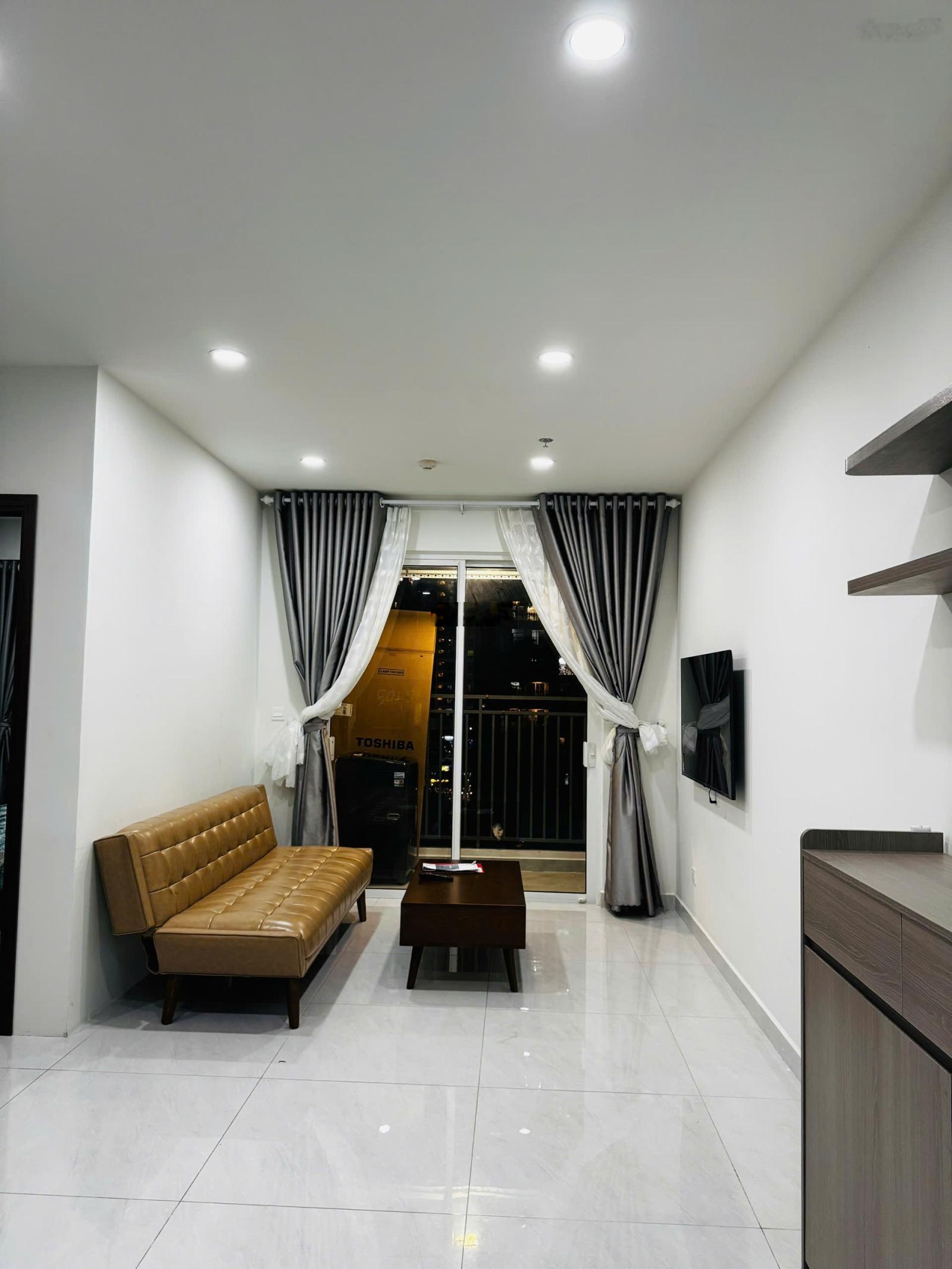 Bán căn hộ 1PN Sunrise 3.9 tỷ full nội thất nhà thiết kế chỉn chu. LH 0909986190