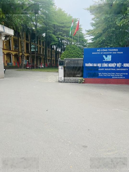 Cần bán gấp lô đất mt7m cổng đại học cn việt hung