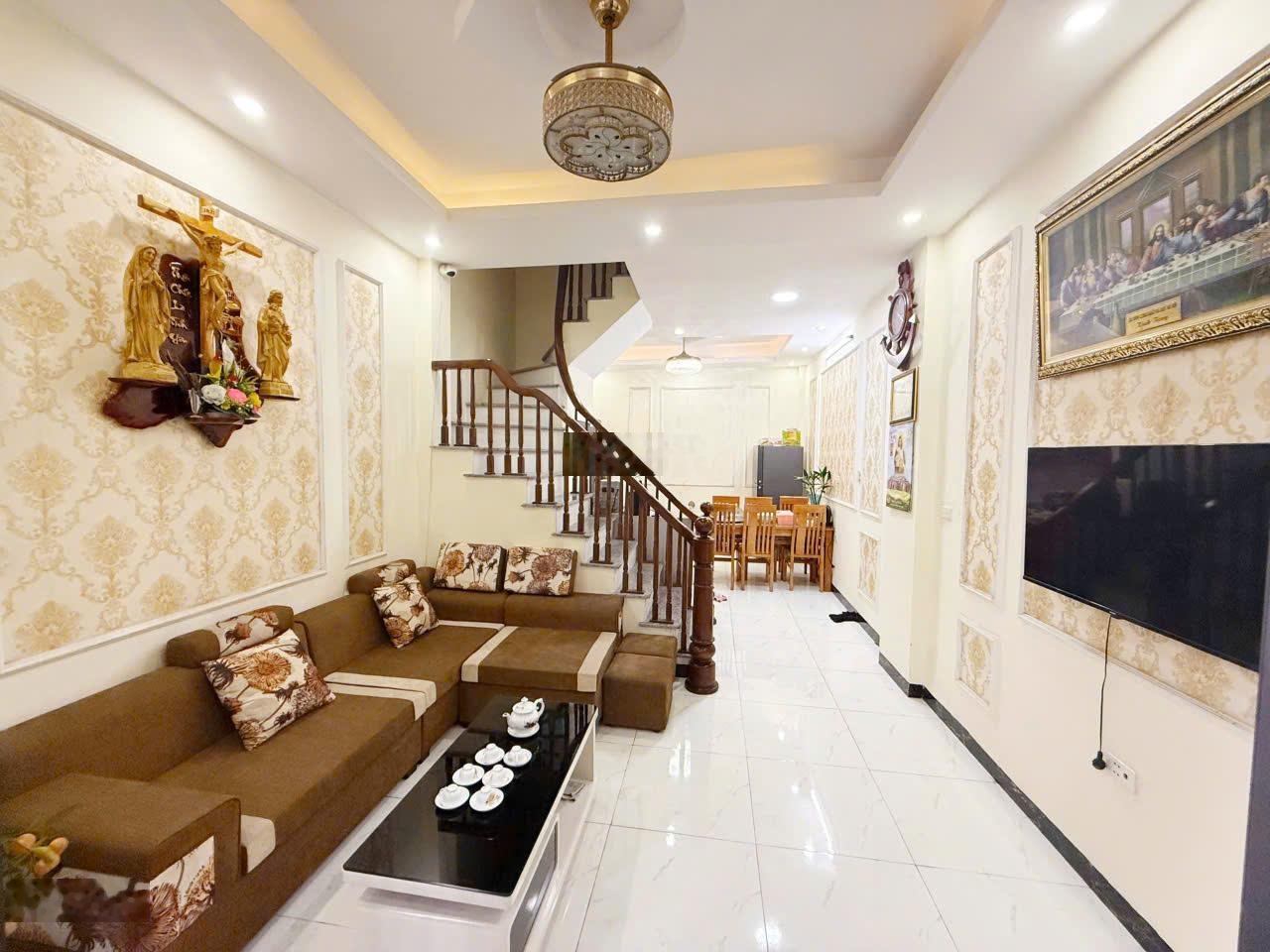 CỰC TỐT! Khuyến Lương Lĩnh Nam - 50m2 4 Tầng - Tài Chính 7 Tỷ