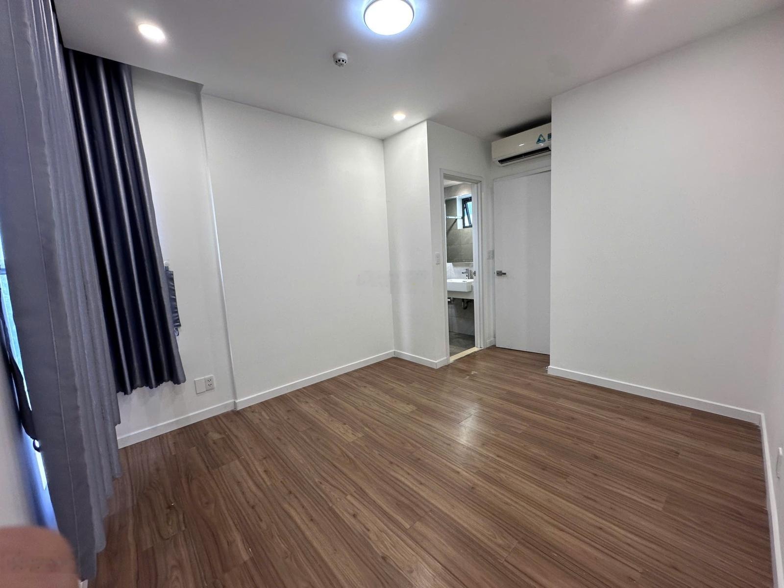 Cho thuê căn hộ Dlusso 2PN căn góc diện tích 75m2 nhà ntcb view sông giá 13,5tr