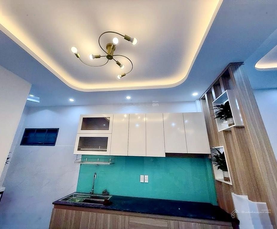 Bán nhà đẹp lung linh-81m2 -20m ra mặt tiền lê văn việt chỉ hơn 5 tỷ