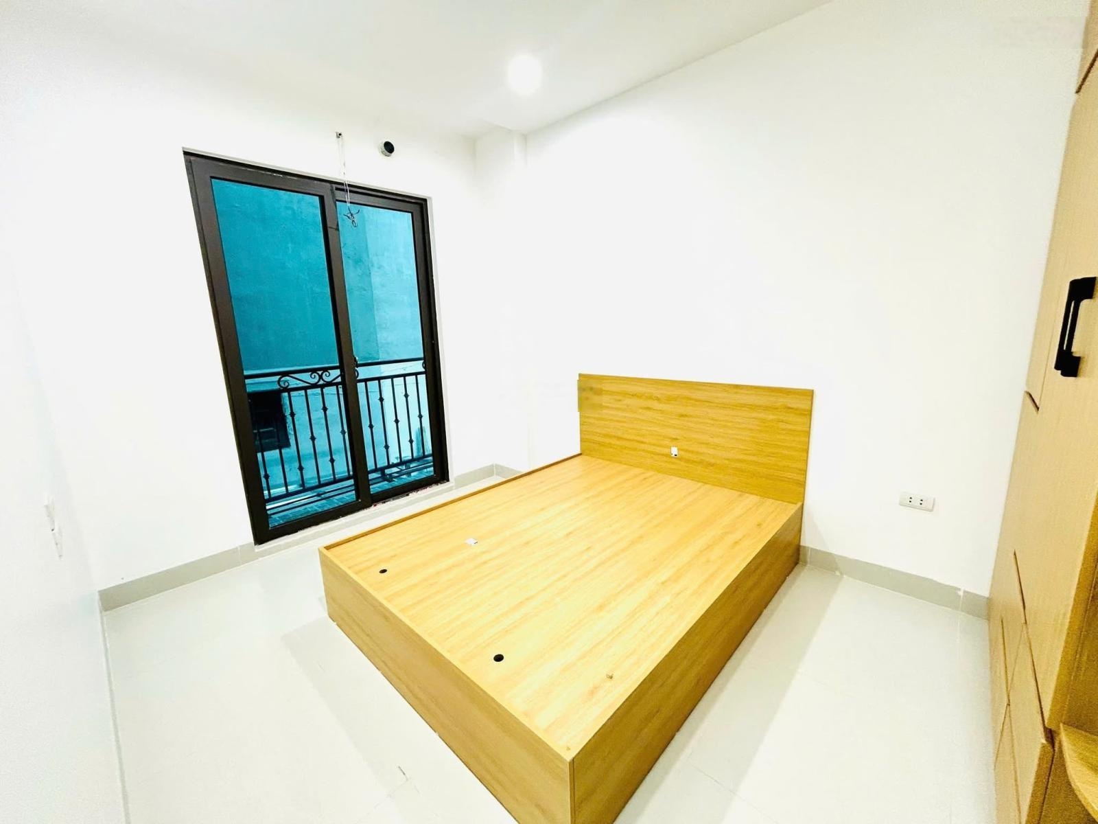 Siêu hiếm! Nhà Yên Hoà, ngõ nông, gần oto tránh, bagac đỗ, sổ đẹp, tặng nội thất 47m2*6T.
