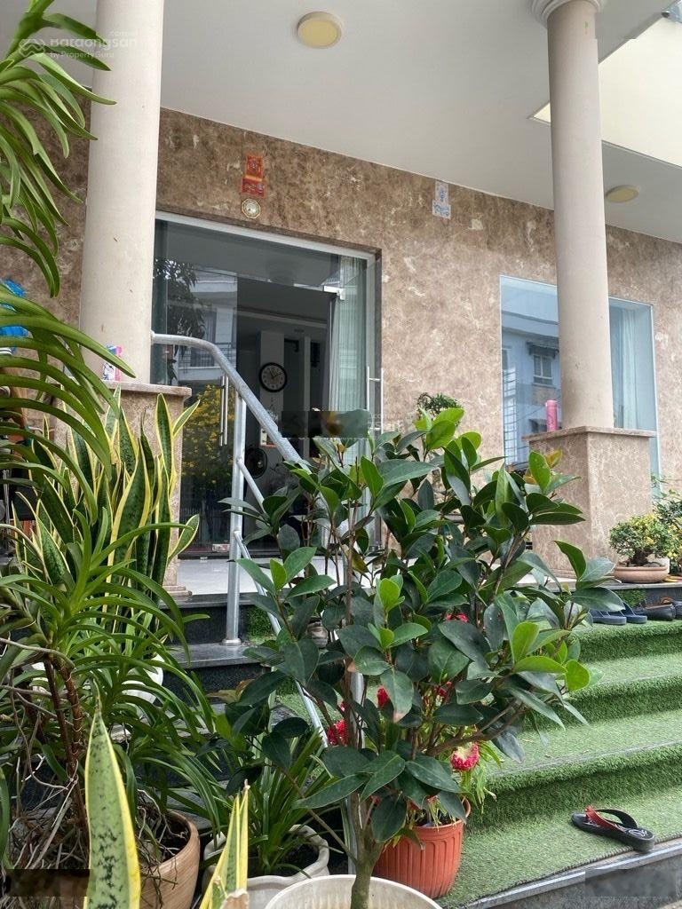 Biệt thự sân vườn 320m2 chỉ hơn 16Ty kế khu Bộ Công An quận 7