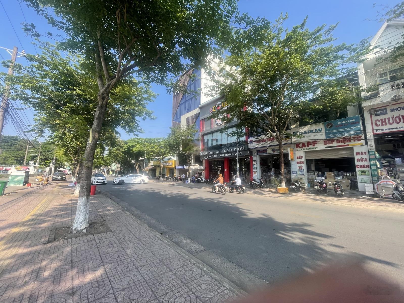 900m2 thổ cư 2 mặt tiền ngang 29m đường 3/2 thị trấn trảng bom , Đồng Nai