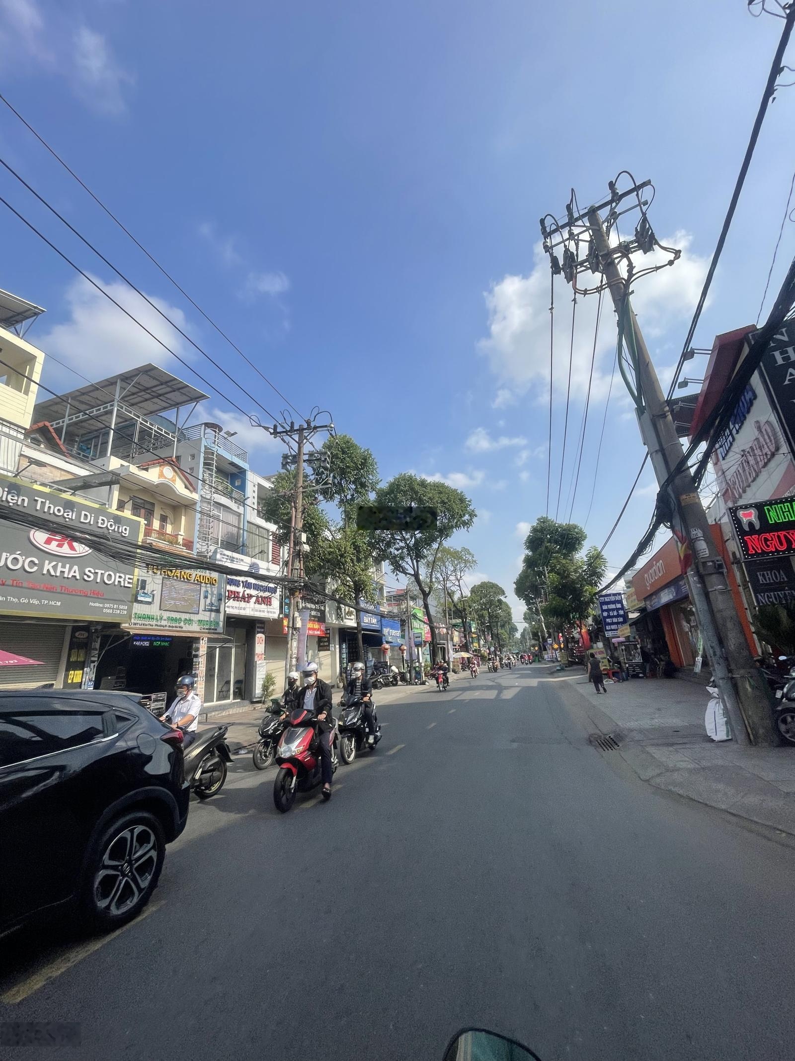 Bán nhà căn góc đẹp 5x15m Phạm Văn Chiêu Gò Vấp ô tô đậu trước nhà 4 tầng 7.9 tỷ