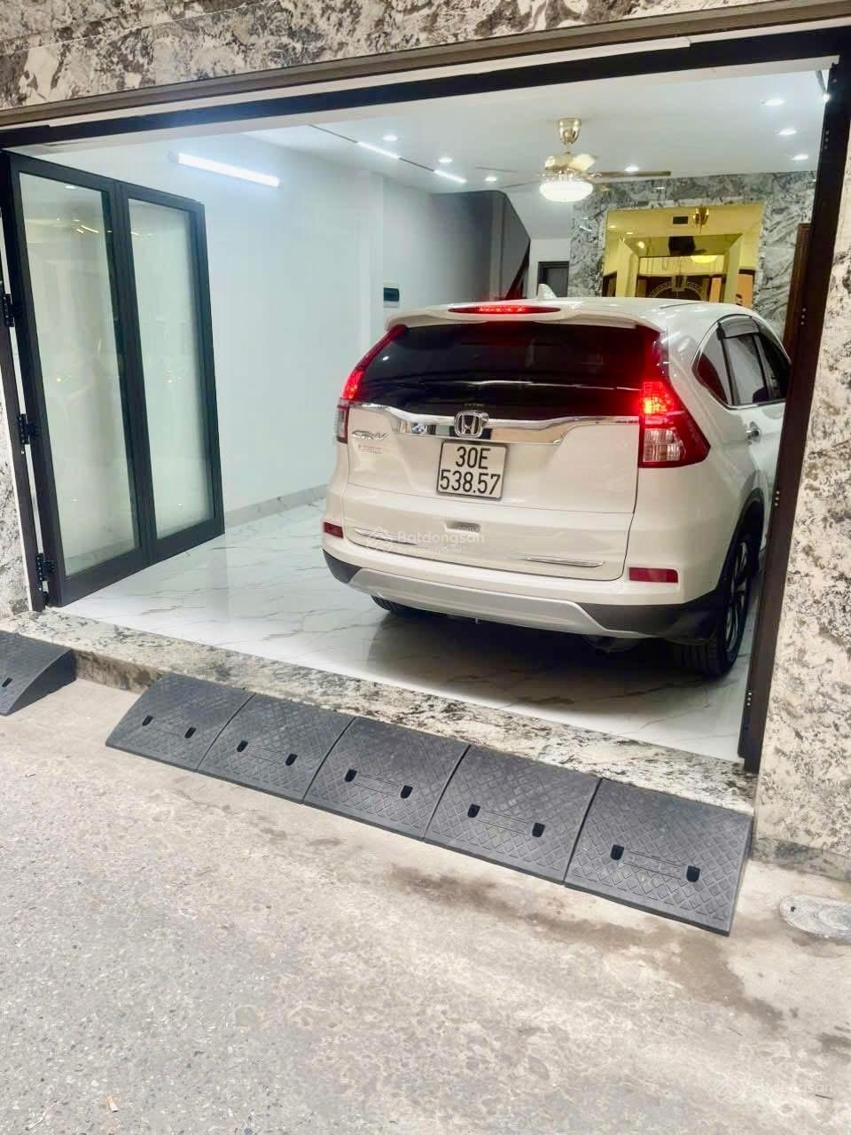 Bán Nhà Trung Kính, Cầu Giấy. Ô Tô Vào Nhà, Kinh Doanh, Lô Góc, DT55m, 6 Tầng, Thang Máy, Xây Mới.