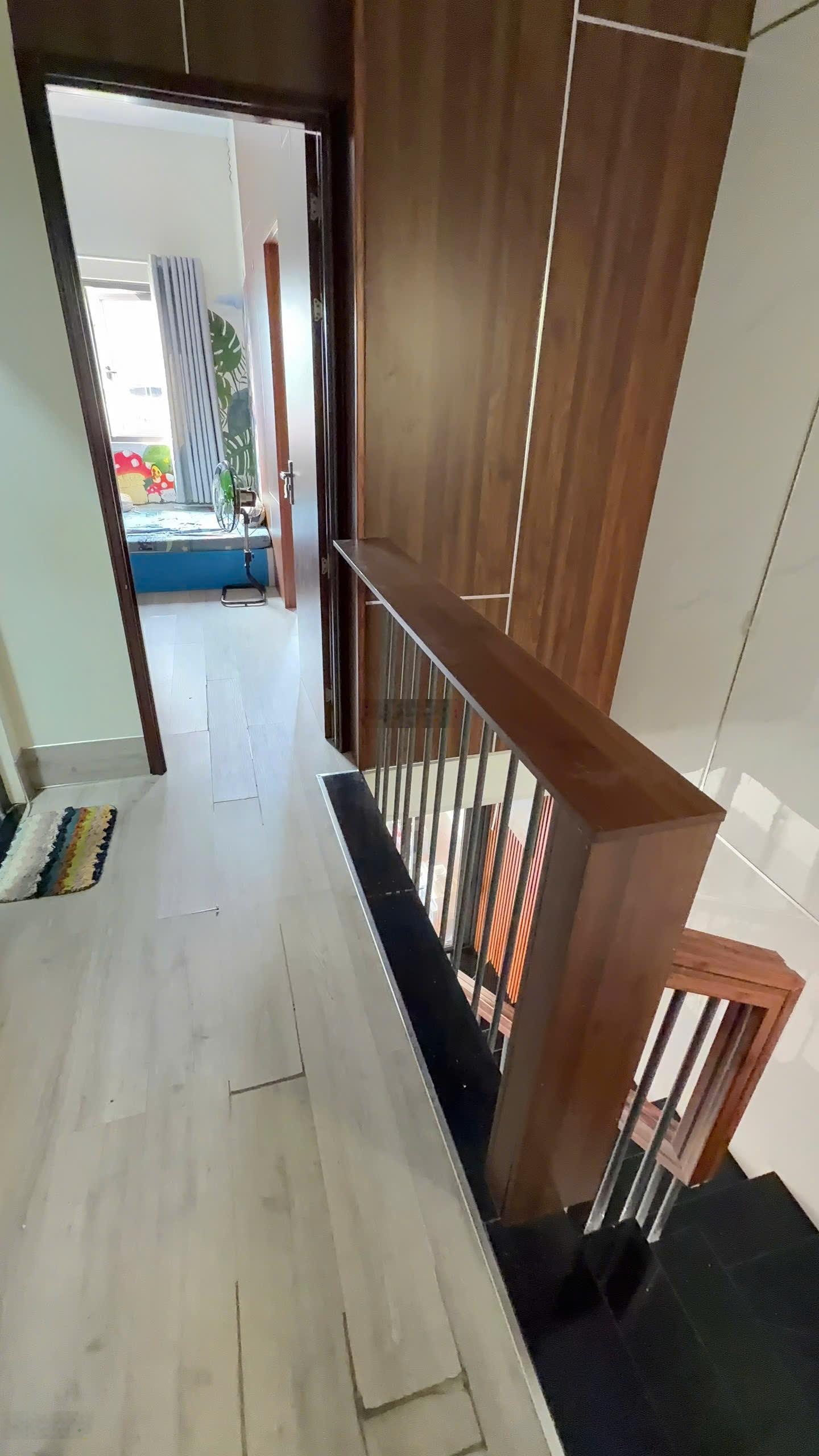 Bán nhà 1 trệt 1 lầu gần chợ long trường hẻm xe hơi thông 55m chỉ 4,55 tỷ
