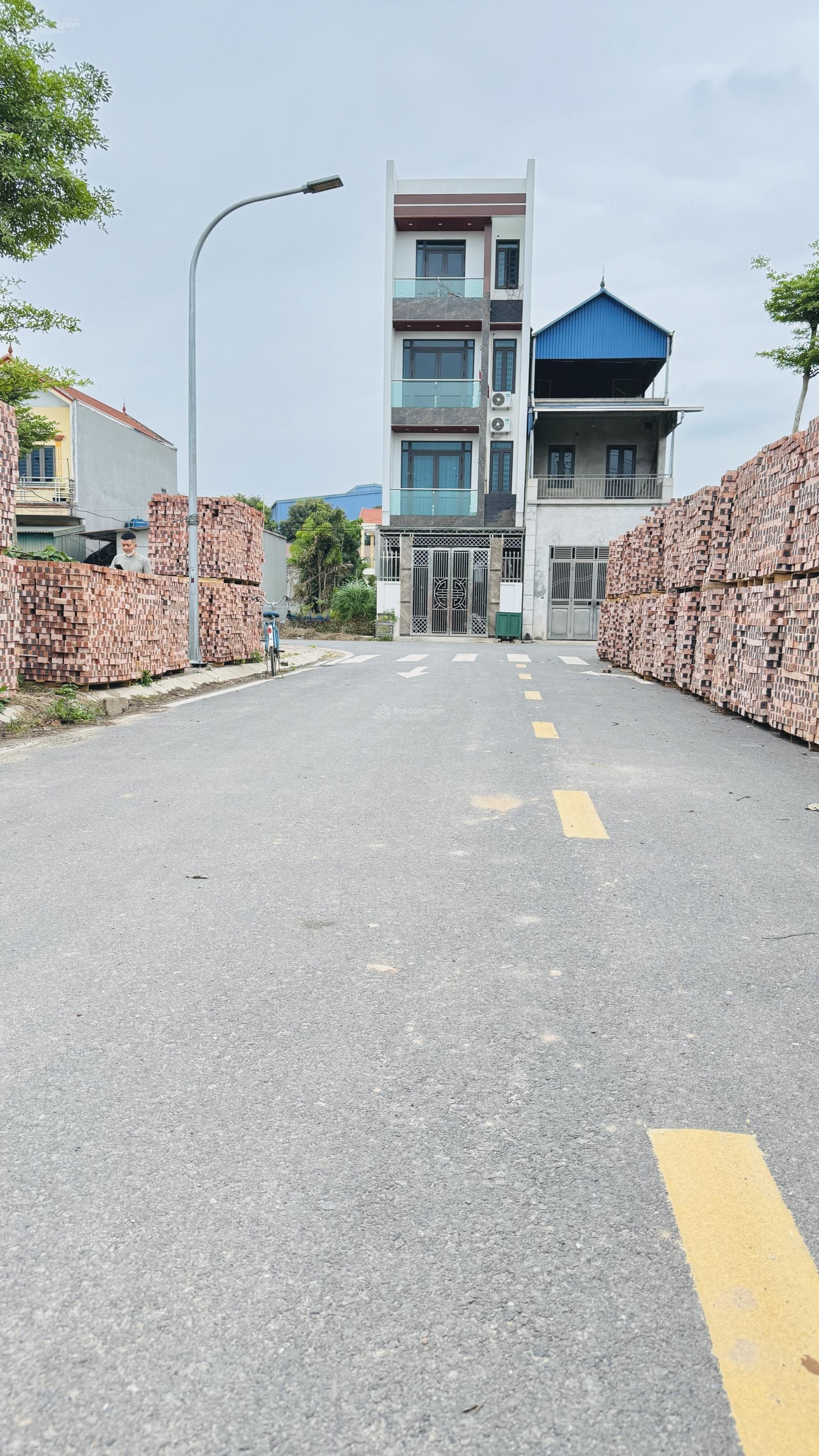 Đấu giá AN LẠC NHƯ QUỲNH 95M ĐÃ CÓ SỔ SẴN SANG TÊN 300m ra trạm thu phí QL 5A và vành đai 4