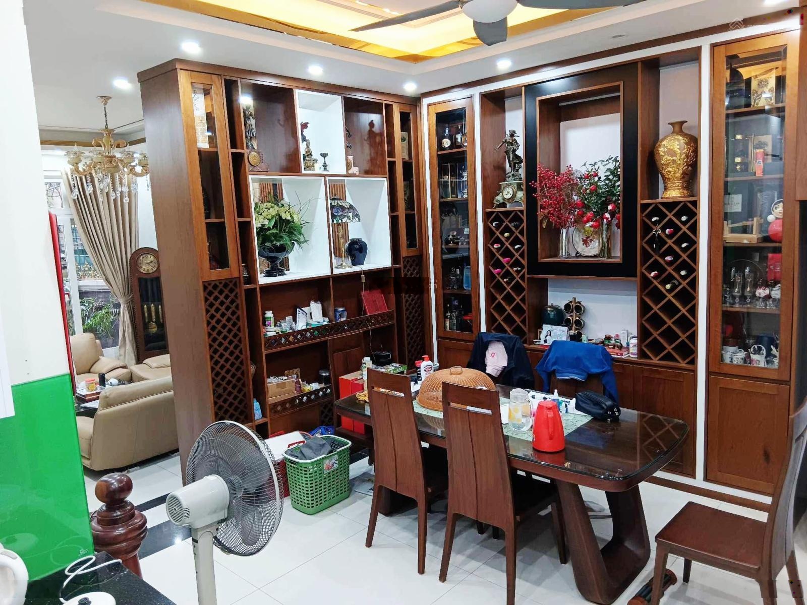 Nhà đẹp lê duẩn 95m*5t mt7m 21 tỷ dân xây, có thiết kế, lô góc 3 thoáng ô tô, kinh doanh
