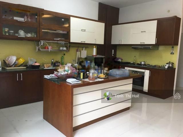 Chỉ 28 tỷ sở hữu ngay nhà MT Đ. 62 - P. Thảo Điền - Q2 - DT: 6x25 (150m2) trệt 2 lầu sân vườn