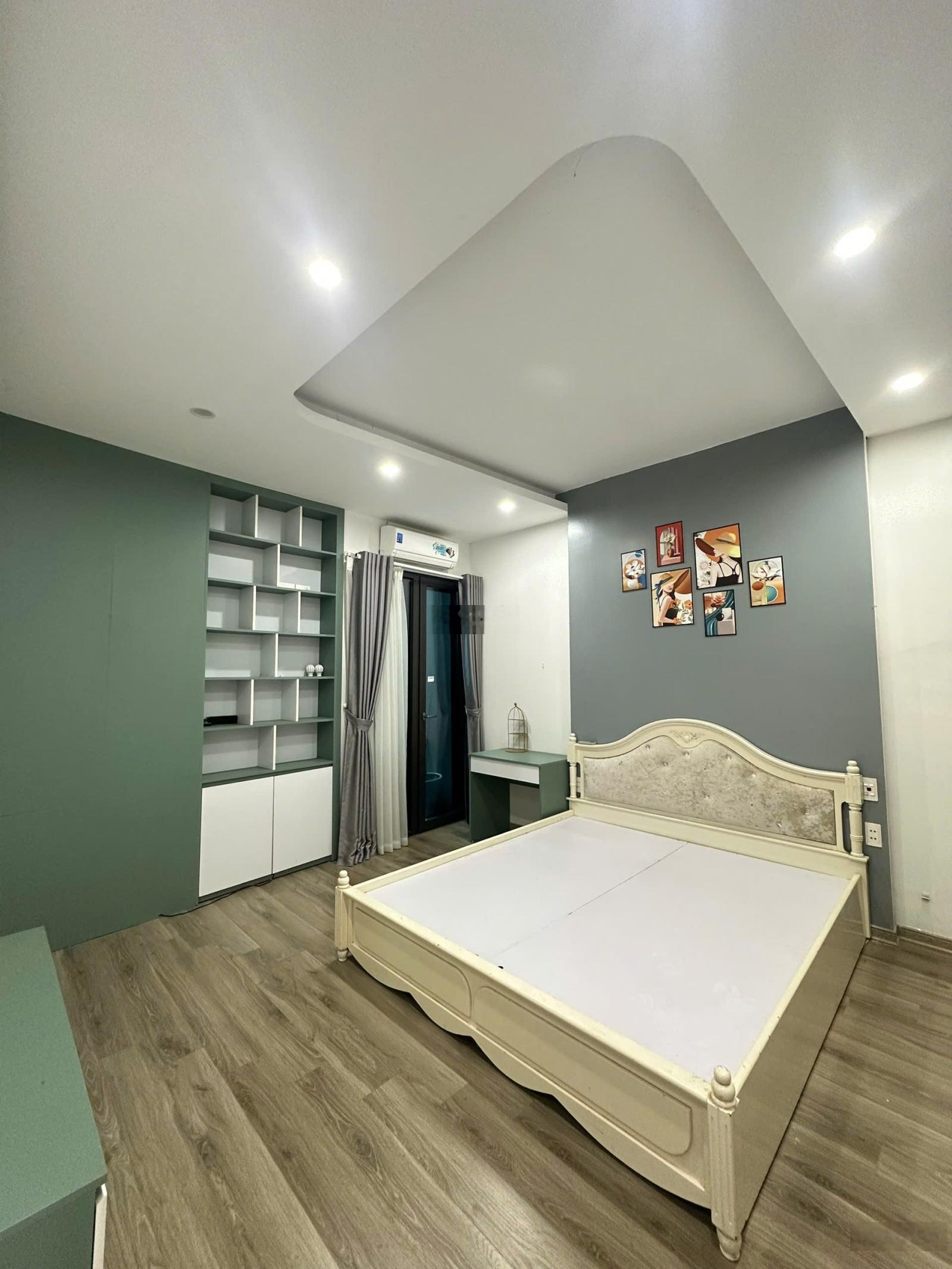 Bán nhà Hà Trì Kiến Hưng Hà Đông, diện tích 36m2, xây 4.5 tầng nội thất đầy đủ x giá 5.45 tỷ