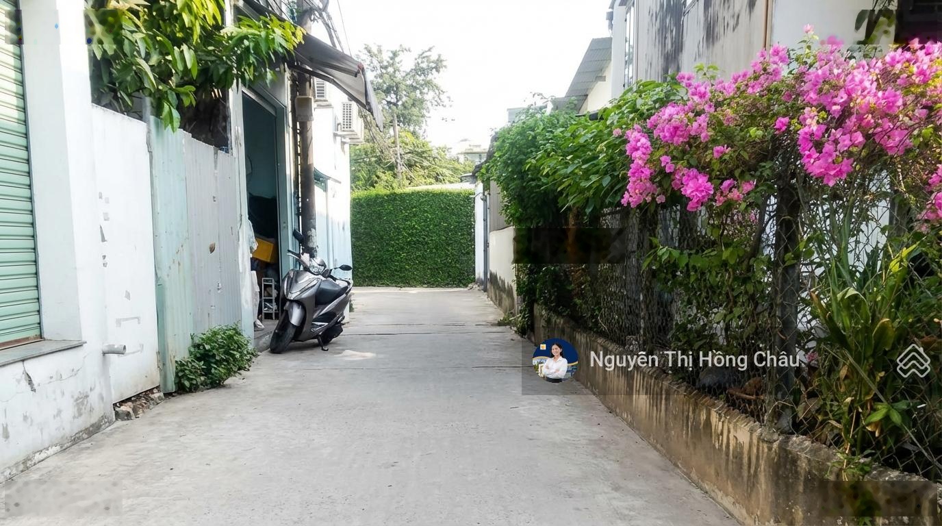 Giảm sốc 700tr, 101m2 dài 25m khủng_huỳnh thị hai q12_khu cao tầng_xe hơi ngủ trong nhà