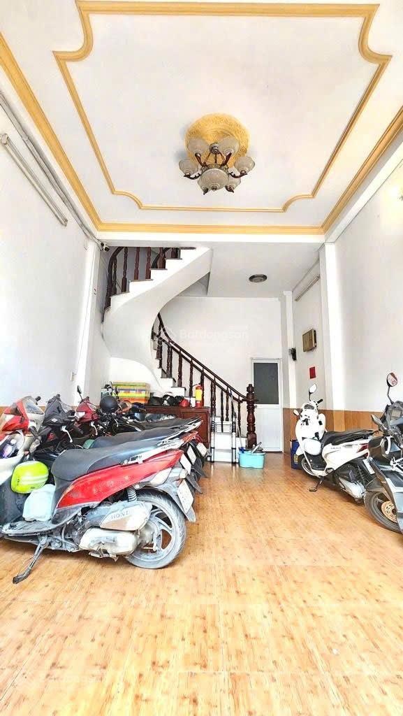 Căn hộ dịch vụ 4 tầng 4.2 x 12m Tân Kỳ Tân Quý, P. Tân Sơn Nhì, Tân Phú, hẻm ô tô 6.2 tỷ