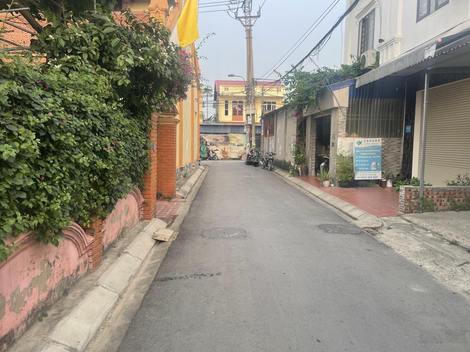 Bán đất tặng nhà mặt tiền Nam Hoà, Đông Hải