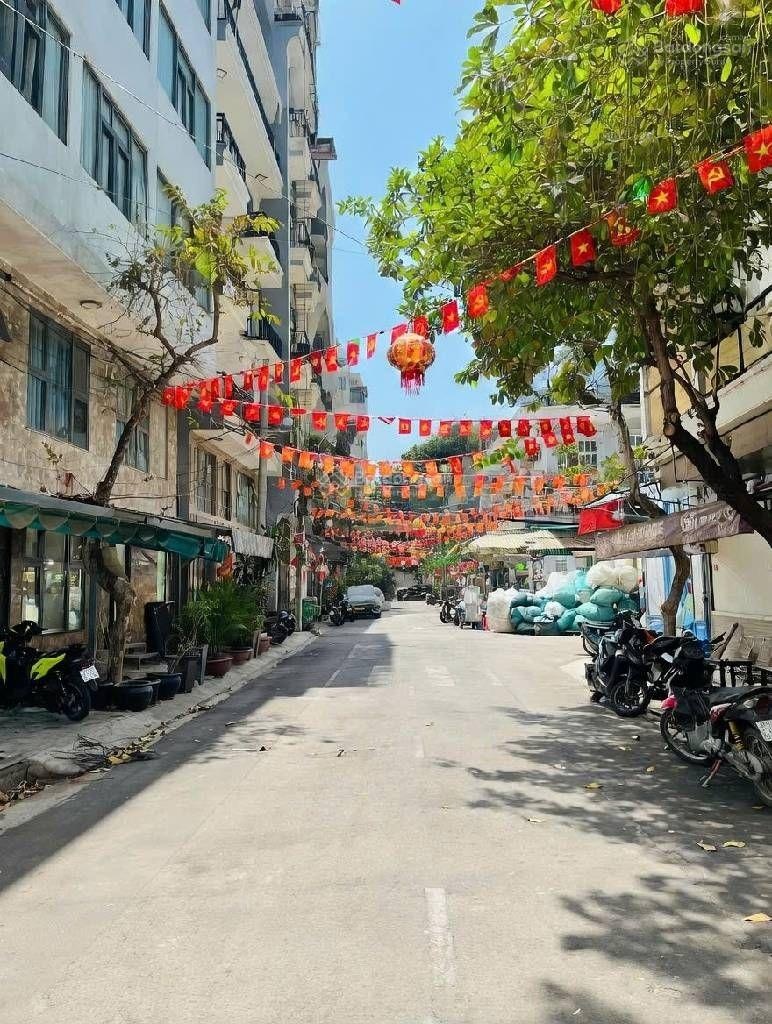 CHDV 7tầng thu nhập 60t/tháng - Đường số 9 - Quận 7 - 16tỉ nhỉnh - có thang máy