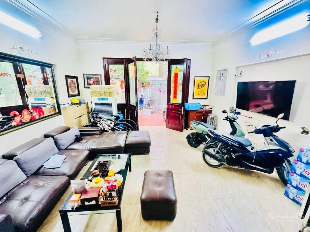 Duy nhất phố nhật chiêu - tây hồ - nhà dân xây lô góc 4 thoáng - gara ô tô - gần công viên th