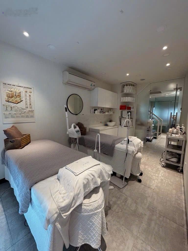 Ko có căn thứ 2,hẻm XH Phạm Ngọc Thạch,Quận 3,5 Tầng,8 phòng, 40m2, sẵn dòng tiền,13.x Tỷ