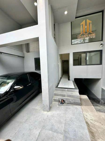 Giảm mạnh 5 tỷ bán gấp tòa nhà Trần Đình Xu Q1 DT 10m x21m hầm 5 tầng TN 250tr/th giá 60 tỷ