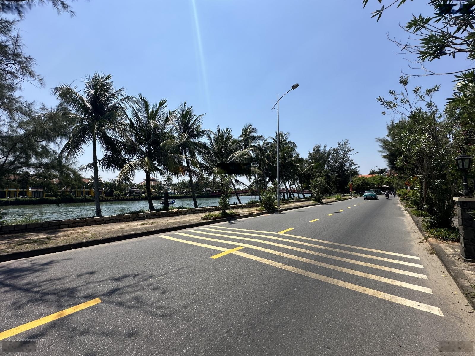 Bán đất biển cửa đại 2.800m2 - quỹ đất lớn biển cửa đại 3 mặt tiền hiếm