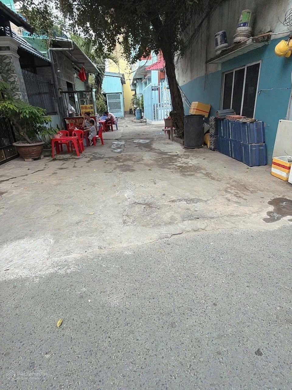 Bán nhà Lê Đình Cẩn-Nhà đẹp ở ngay-HXH,55m2 nhỉnh 4 xx