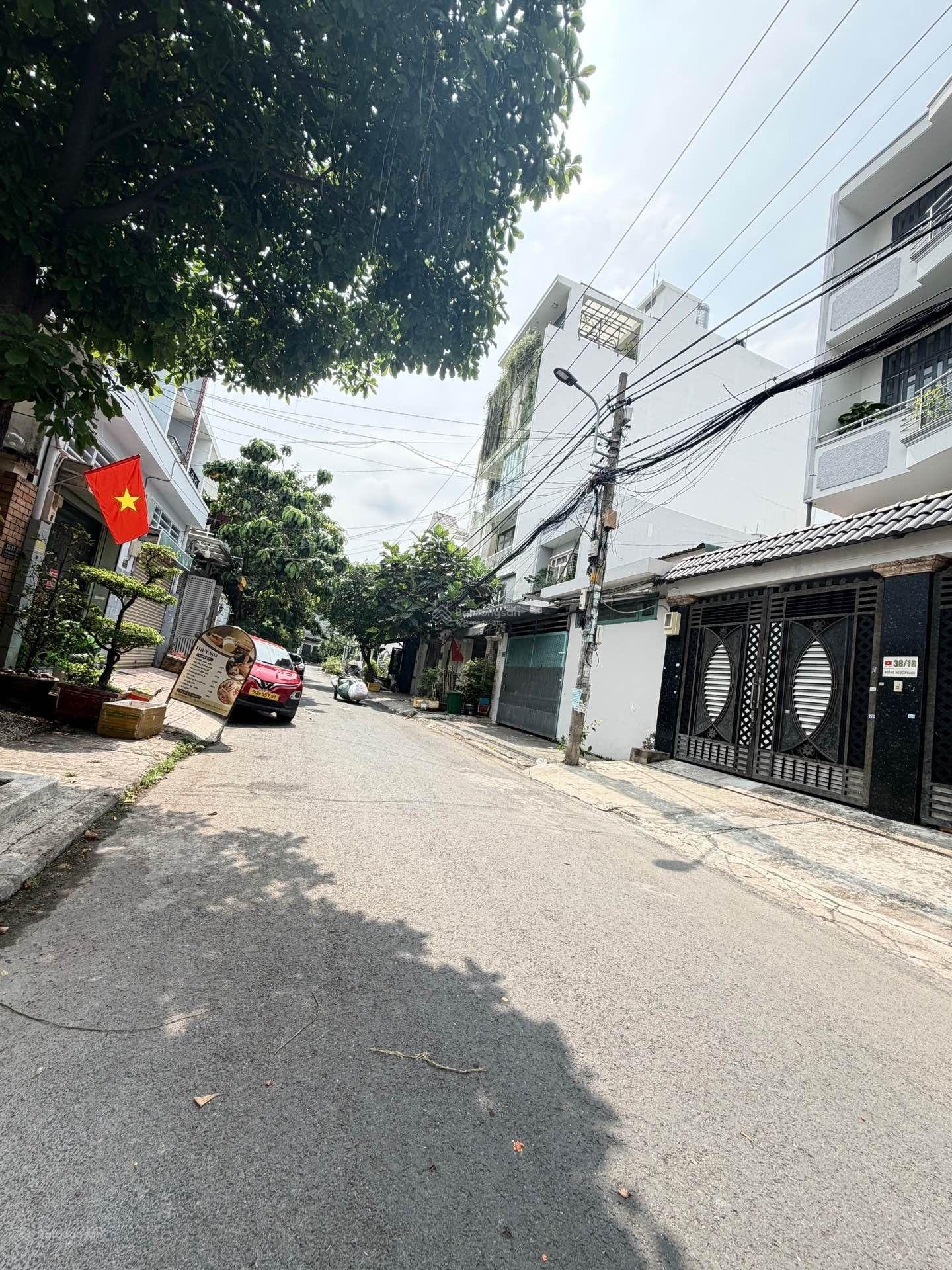 Bán Nhà Đường Hoàng Ngọc Phách - Nguyễn Sơn ( 80m2 - 2 Tầng ) - HXH Thông - Q. Tân Phú 0978032096