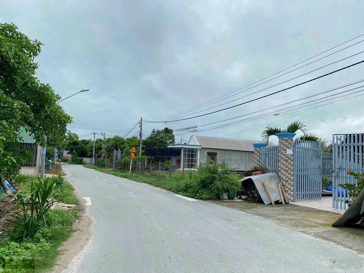 Đất ngay chợ Trảng Bàng kp Lộc Du Trảng bàng tây ninh 115m2 thổ cư full giá 800Trieu