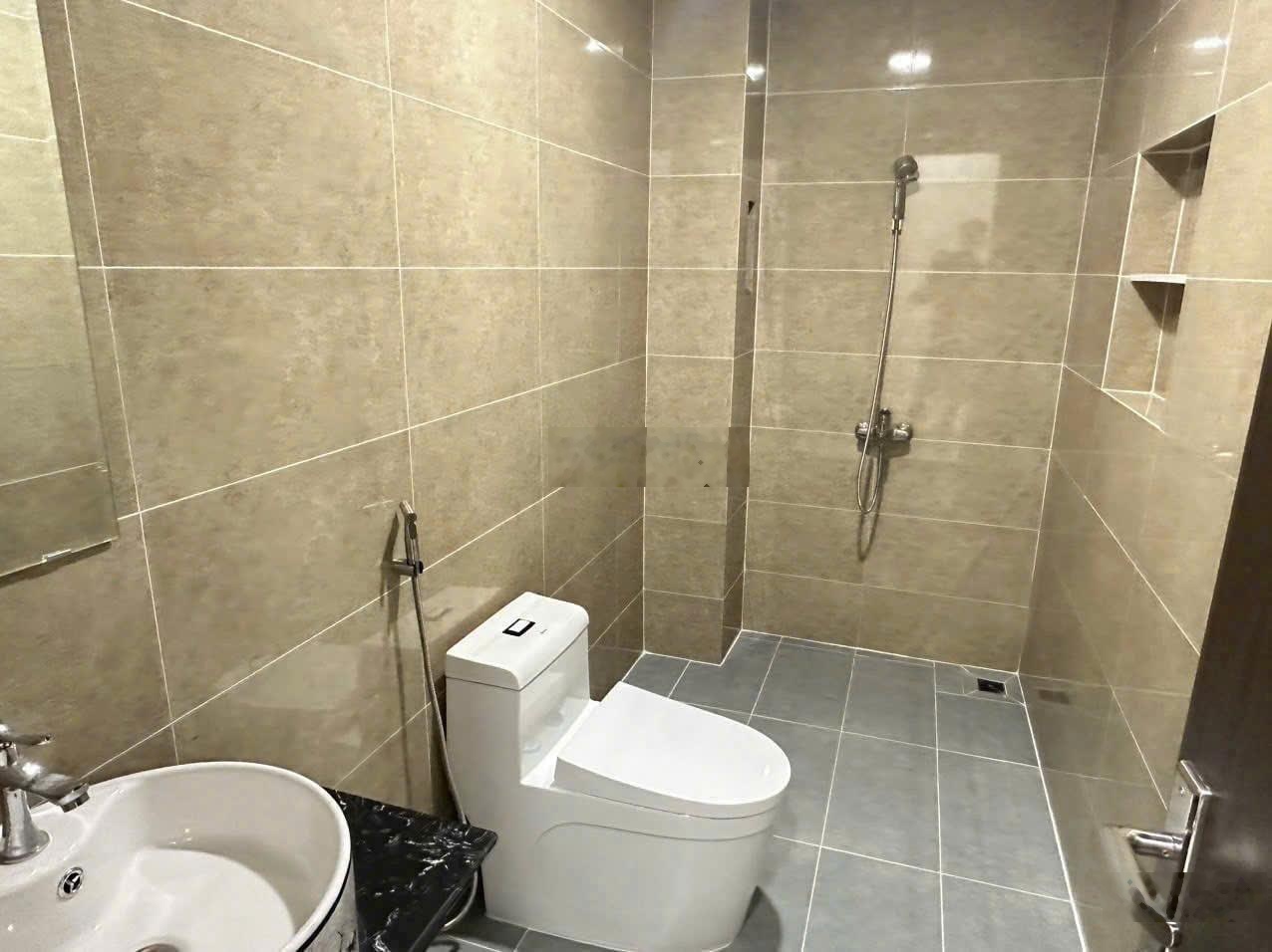 Bán căn góc CH EhomeS Nam SG. Bình Chánh - DT 68m² - 2PN/2WC - full NT - SHRCC!