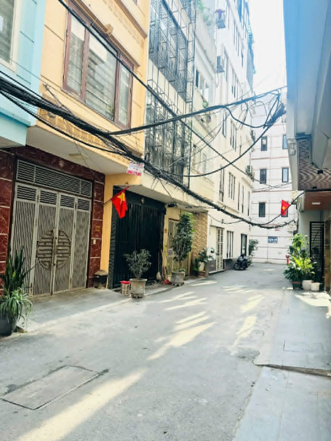 Chủ Gấp Bán! Nhà Ngọc Thụy Giá Đầu Tư - Sổ Đỏ Chính Chủ - Sẵn Sàng Giao Dịch