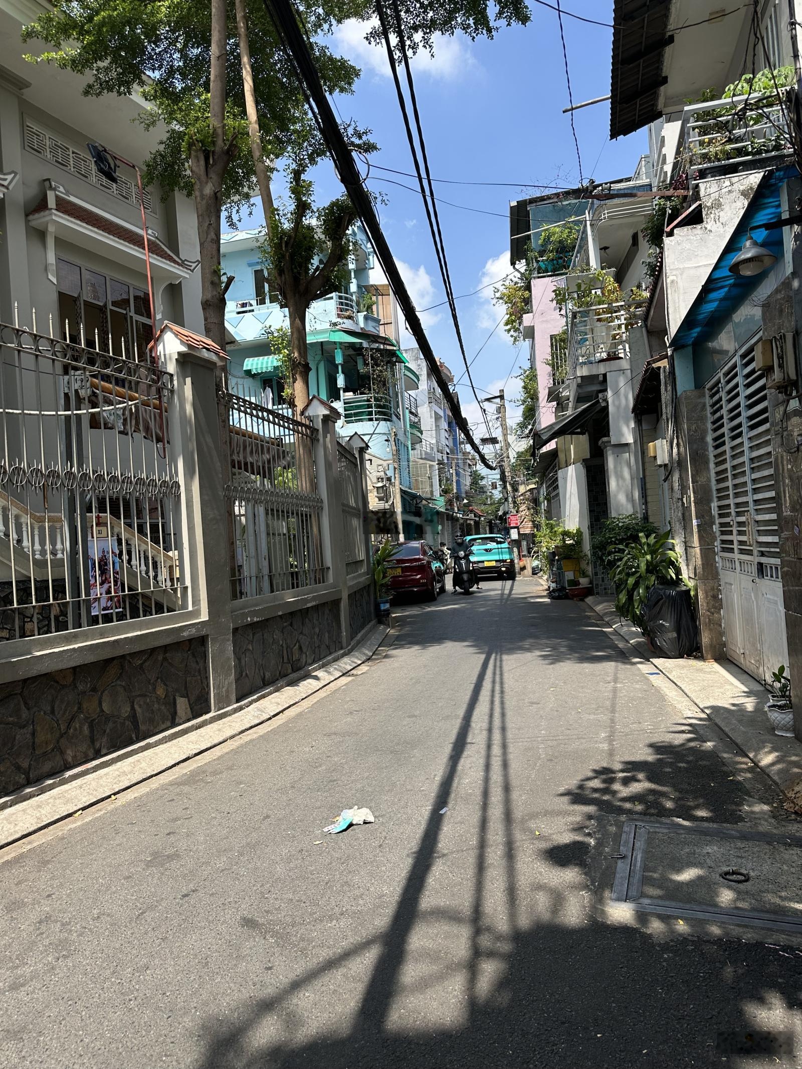 NHÀ TÂN BÌNH 57m CHỈ NHỈNH 7 TỶ Hẻm 4m sát mặt tiền Phạm Văn Hai, P.3