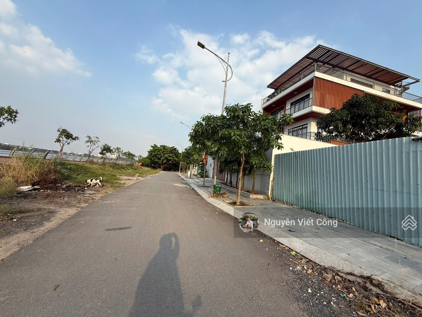 Hạ 200trieu! Bán nhanh lô đất (4,5x13m~ 56m²). Sát Vạn Phúc City - Hiệp Bình - Sát Sông Sài Gòn